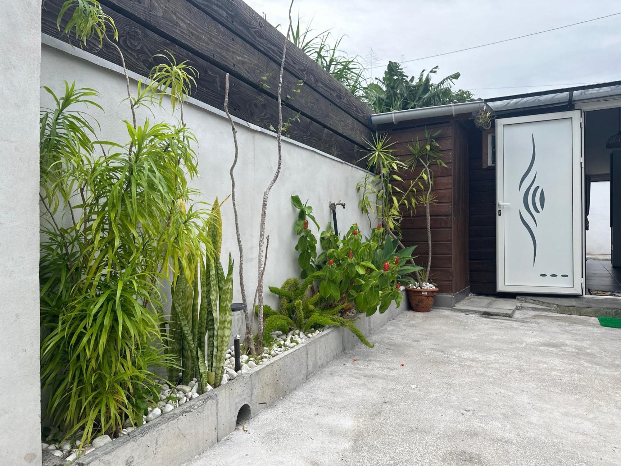 La Caz A David Villa Trois Bassins Exterior photo
